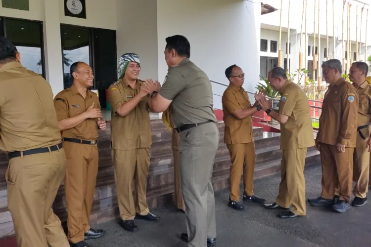 Pemkot Tasikmalaya Mulai Wacana WFH, Viman Soroti Efisiensi Anggaran