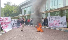 Brigade Mahasiswa Bogor Cium Bau Pokir di Proyek Posyandu Digital