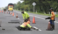 Tekan Beban APBN-Impor, Pemerintah Mulai Uji Coba Aspal Buton A30 untuk Tol Strategis