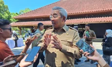 Farhan Tegas Bakal Copot Pimpinan Rumah Sakit Berkaca Viral  Peristiwa Bayi di RSHS