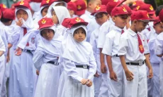 Kota Bandung Berlakukan PJJ di Sekolah Rawan Banjir dan Pohon Tumbang
