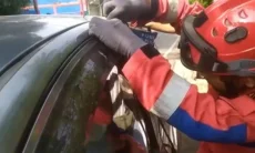 Sempat Terjebak dalam Mobil, Bayi 1,5 Tahun Berhasil Dievakuasi