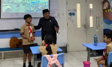 Siswa SD Joy Kids Tasikmalaya Dikenalkan Peran Anggota DPRD Sejak Dini