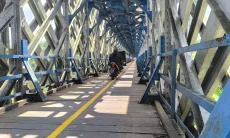 Dedi Mulyadi Siapkan Tata Ulang Jembatan Cirahong, Wisata Viral Jangan Berakhir Kumuh