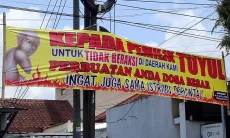 Resah Uang Hilang Misterius, Warga Tasikmalaya Pasang Spanduk Larangan Tuyul
