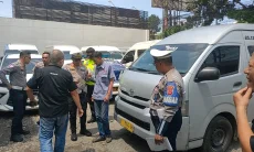 Perusahaan Travel Bhinneka Serahkan Sopirnya Yang Ugal-ugalan ke Polisi