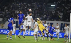 Marcos Santos Terkesan, Bobotoh dan Aremania Bersatu di GBLA