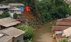 Kawasan Ciwaringin Rawan Longsor, Lurah Sarankan Warga Pindah Sementara