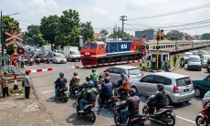 Tabrakan KRL dan KA, Prabowo Siapkan Rp4 T Untuk Perbaiki 1.800 Perlintasan Kereta
