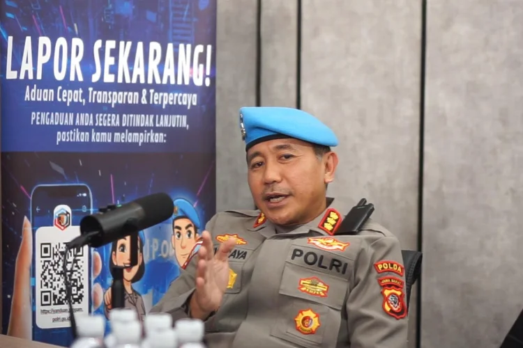 Warga Dipermudah Laporkan Polisi 'Nakal', Tinggal Scan QR Code