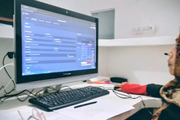 Operator Layanan Call Center 112 Cimahi Sempat Terima Aduan Percobaan Bunuh Diri