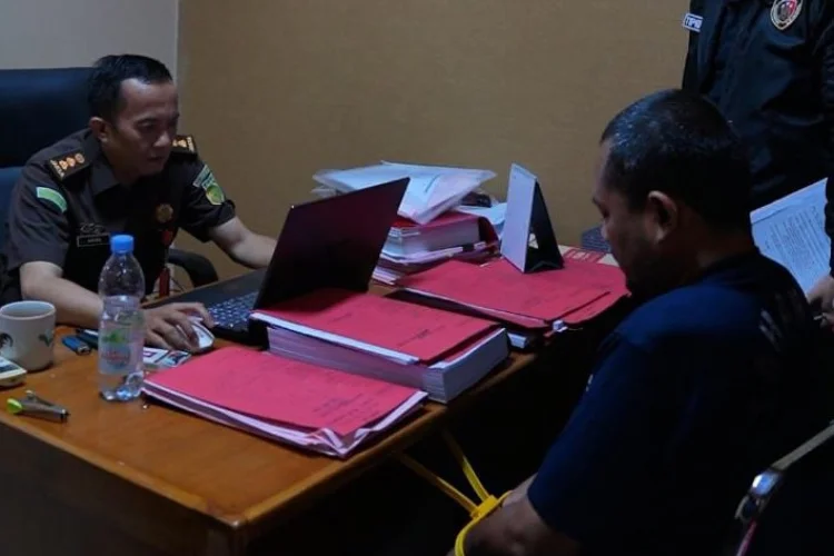Polisi Limpahkan Tersangka Pemalsuan Barcode BBM Bersubsidi ke Kejaksaan