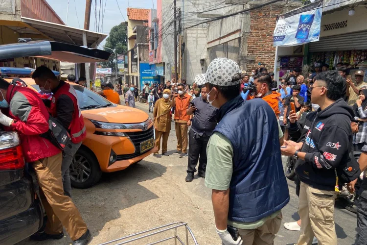 Empat Hari Tak Keluar Rumah, Pria 26 Tahun di Bandung Ditemukan Tak Bernyawa
