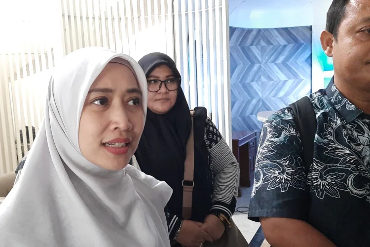 Ijazah di Ujung Tanduk, Wali Murid SMK IDN Desak DPRD Jabar Bantu Percepat Izin