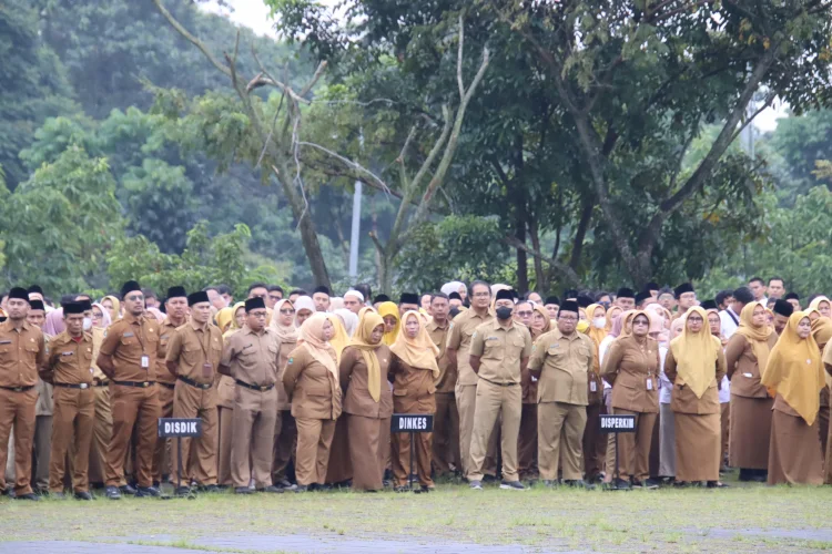 Bupati Bandung Barat Terapkan Aturan Baru WFO dan WFH 50:50 Setiap Jumat