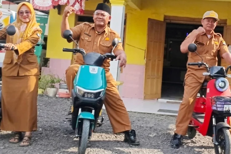Efisiensi, Perangkat Desa Cirebon Timur Bakal Kendarai Sepeda Listrik