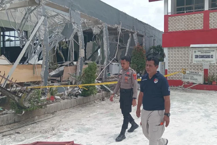 Ledakan di Loxus Padel Club Terdengar hingga 500 Meter, Ini Kesaksian Warga