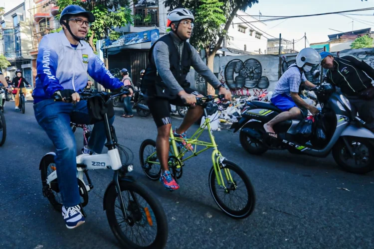 Jumat Besok, Farhan Bersama Forkopimda Kota Bandung Bakal Gowes ke Kantor