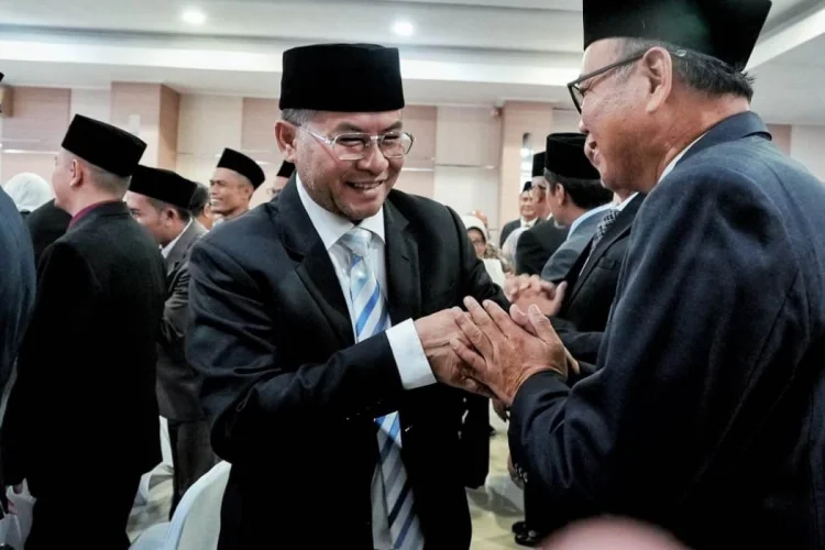 Perkuat Perlindungan Konsumen, Erwan Setiawan Tekankan Integritas BPSK Jabar