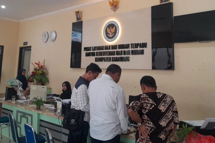 1.799 Calon Jemaah Haji Karawang Siap Diberangkatkan, 19 Orang Batal