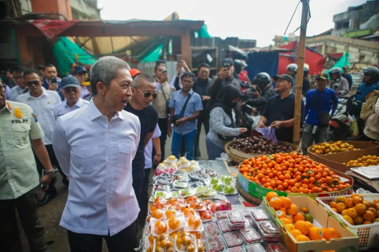 Bank bjb Sediakan KUR Rp12 Miliar, Dorong PKL Masuk Pasar