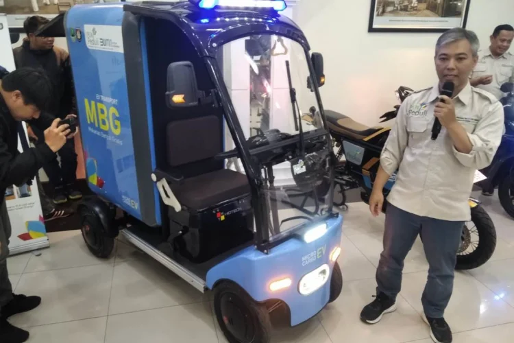 Riuh Motor Listrik BGN, SMKN 8 Bandung Bisa Rakit EV Micro Cargo Angkut Ompreng MBG 