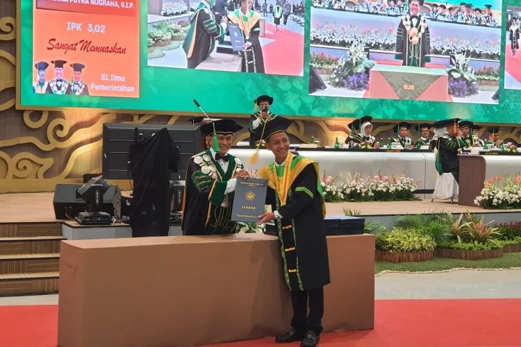 Usai Wisuda, Beckham Putra Fokus Ukir Sejarah Persib 'Hattrick' Juara