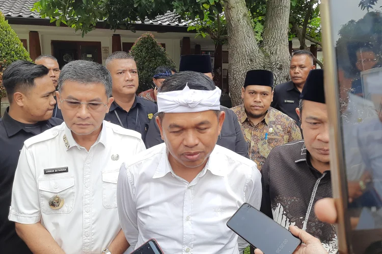 Beres Cicadas, Dedi Mulyadi Bidik Penertiban PKL Pasteur