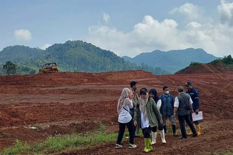Pematangan Lahan Sekolah Rakyat di Ciwidey, Dinsos Jamin Bisa Rampung Sesuai Target