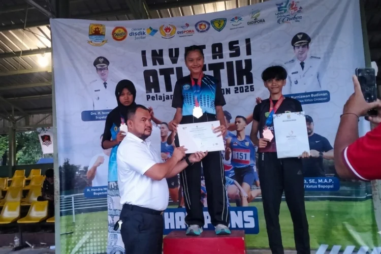 SMPN 1 Beber Kunci Dominasi, Sabet Juara Umum Invitasi Atletik 2026