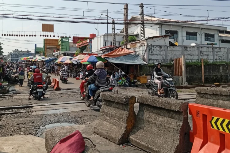 Perlintasan KA di MA Salmun Segera Ditutup, Jembatan Penyeberangan Bakal Dibangun