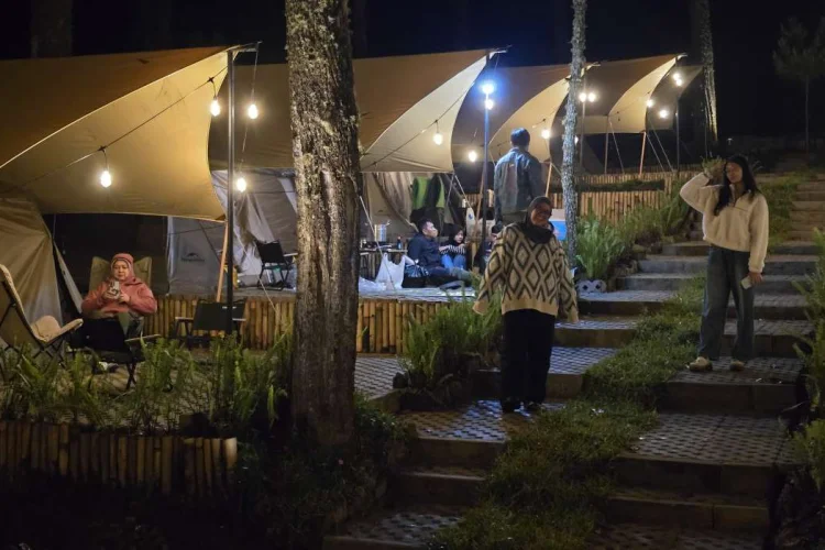 Lembayung Pinus Camp Lahir sebagai Harmoni Alam dan Manusia di Ciwidey
