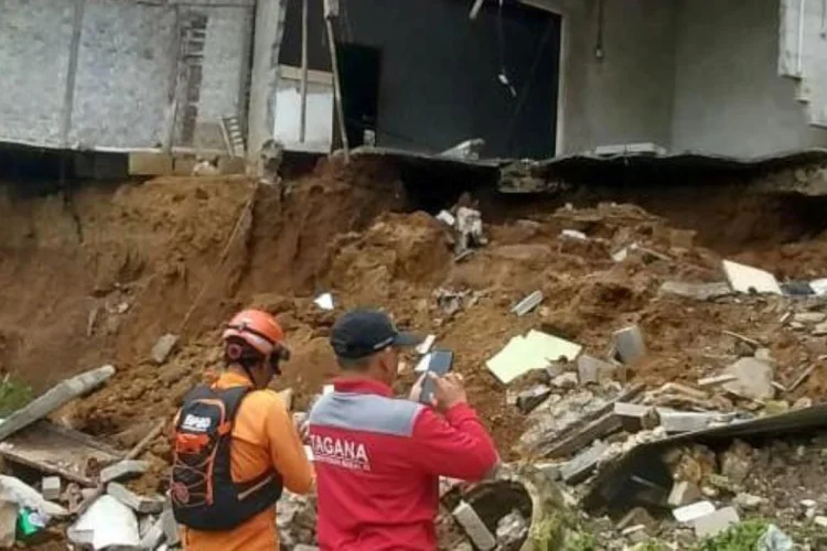 Pergerakan Tanah di Cimangurang, Korban Bakal Direlokasi ke Bojong Koneng 