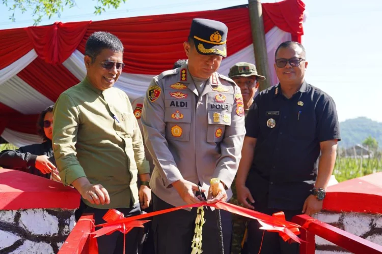 Revitalisasi Jembatan Leuwikuya Soreang Diresmikan Aldi Subartono
