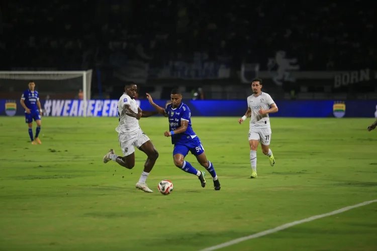 Bintang Brasil Persib Harus Absen Lawan Manila Digger pada Laga ACL Two