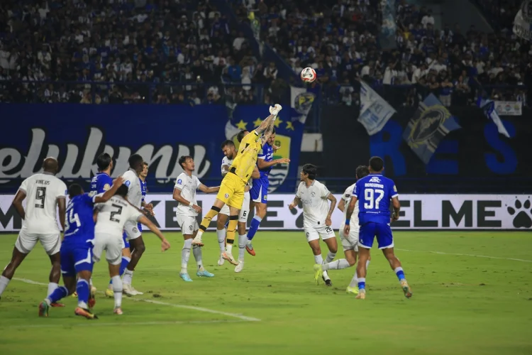 GBLA Ternoda, Persib Bandung Gagal Taklukkan Arema FC