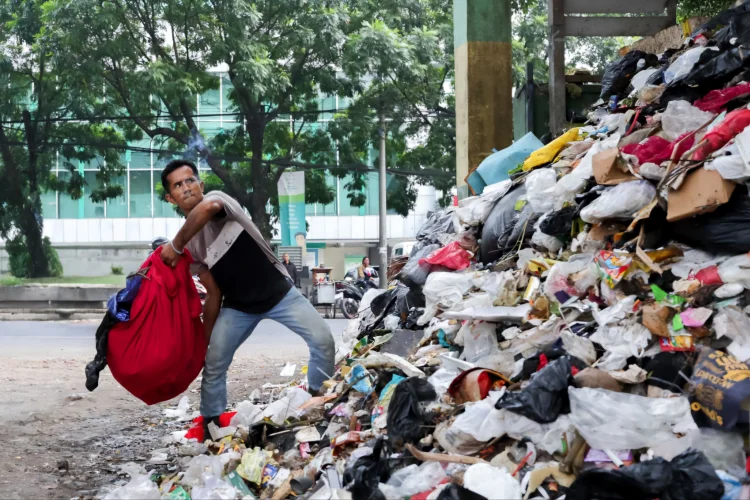 Kota Bandung Kejar Target Olah 600 Ton Sampah per Hari dalam Dua Bulan