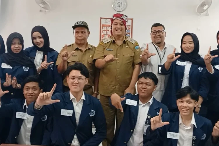Poltekesos Bandung Sebar 5.358 Mahasiswanya ke 28 Sekolah Rakyat di Jabar dan Jateng