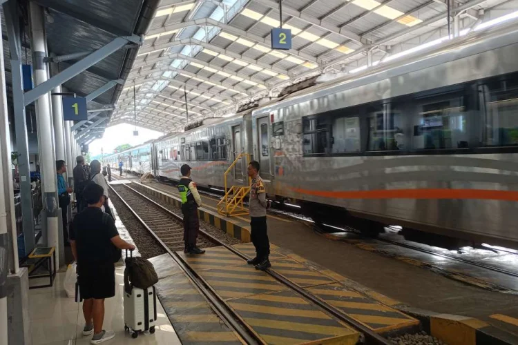 Dampak Insiden Bekasi, Dua Perjalanan KA Parahyangan dari Tasik Dihentikan Sementara