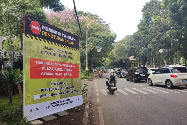 Pemprov Jabar Klarifikasi, Jalan Diponegoro Depan Gedung Sate Sementara Belum Ditutup