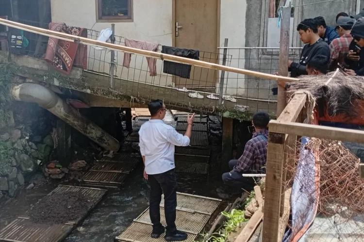 Hardi Suhardiman: Warga Duga Hotel Santika dan Botani Square Cemari Kali Ciparigi