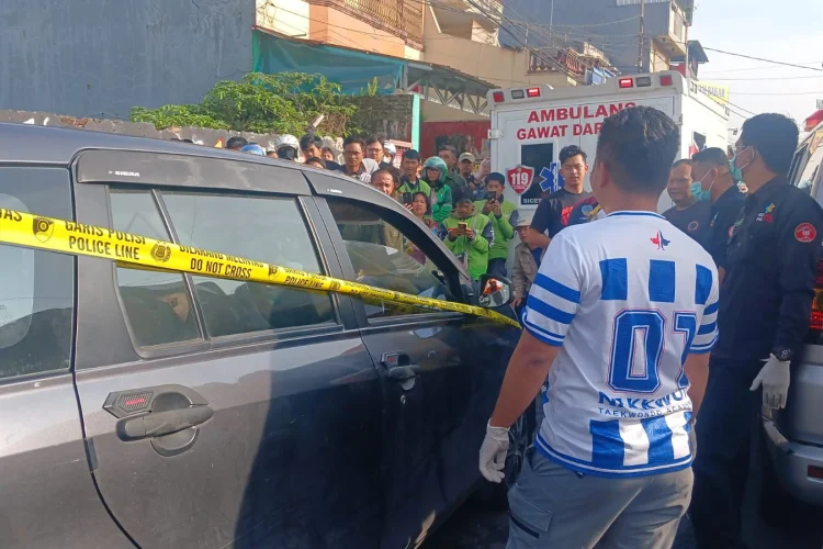 Geger, Seorang Pria Ditemukan Tewas dalam Mobil di Kota Tasikmalaya