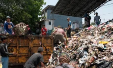 Kuota TPA Sarimukti Terkuras, Kota Bandung Setop Angkut Sampah Selama Akhir Pekan