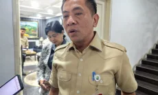 Pemkab Karawang Bantu Pemberangkatan Buruh di Demo di Jakarta