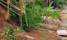 Akses Tertimbun Longsor, Disparbud KBB Tutup Total Curug Malela Bandung Barat
