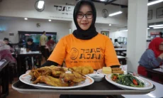 Bandung dalam Rasa yang tak Pernah Redup