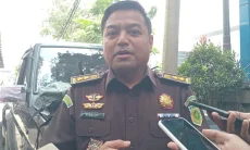 Kejari Bogor Lelang  Mobil Sedan Hasil Rampasan Tersangka Rokok Ilegal, Ini Caranya
