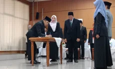 Lantik Pejabat Cimahi, Ngatiyana: Wajah Baru Harus Bawa Inovasi