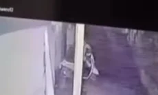 Viral Aksi Nekat Maling di Cicendo Bandung: Masuk ke Rumah, Gasak Motor hingga iPhone