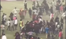 30 Kendaraan Terbakar Usai Laga Persipura vs Adhyaksa FC di Stadion Lukas Enembe